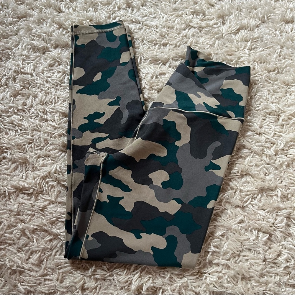 aerie camo real me leggings